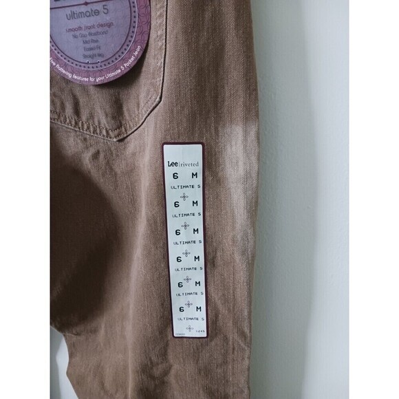 Vintage Lee Riveted Jeans Mid Rise Easy Fit Straight Leg Camel Size 6 NWT - Picture 9 of 10
